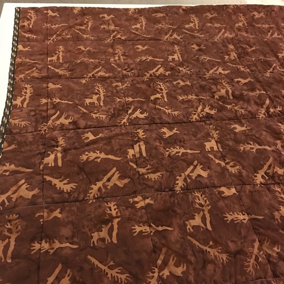 Fall Design Handmade Quilt - Picture 14 of 16